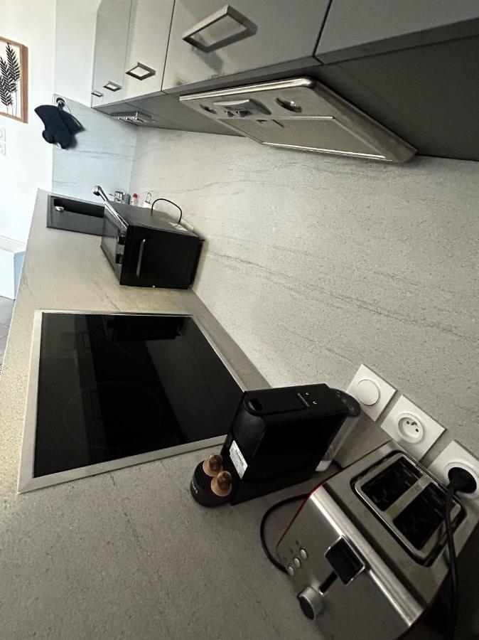 Appartement Cosy - Port Marianne - Garage Sous Sol มงต์เปอลิเยร์ ภายนอก รูปภาพ